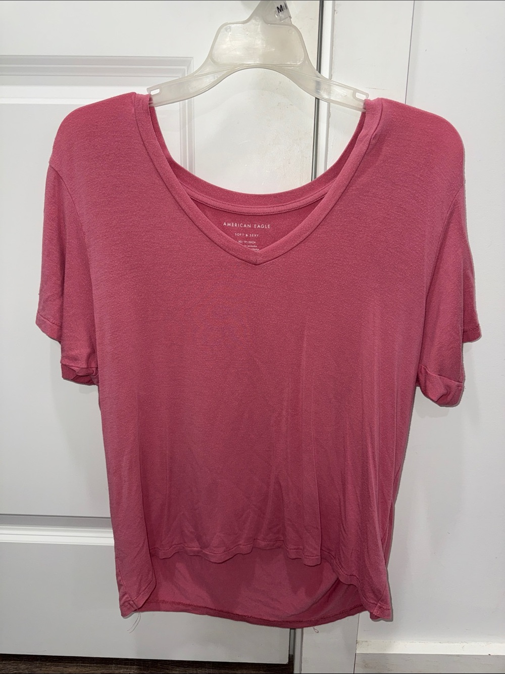 American Eagle Outfitters Short Sleeve V-Neck Top — Rose Pink